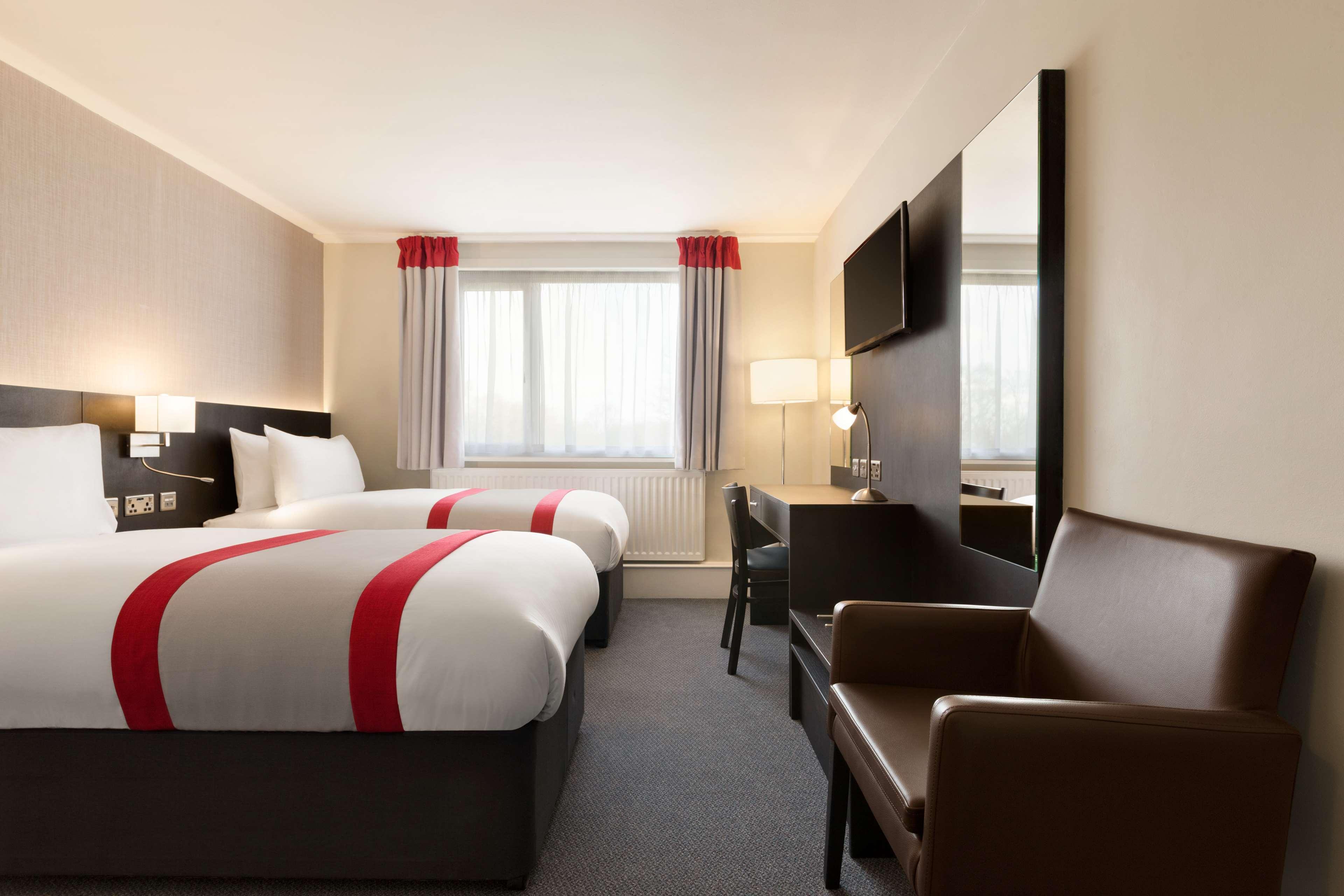 فندق Ramada Chorley South المظهر الخارجي الصورة