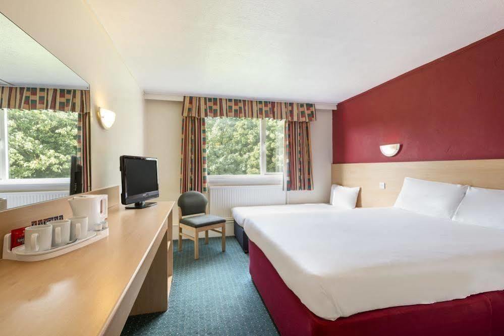 فندق Ramada Chorley South المظهر الخارجي الصورة